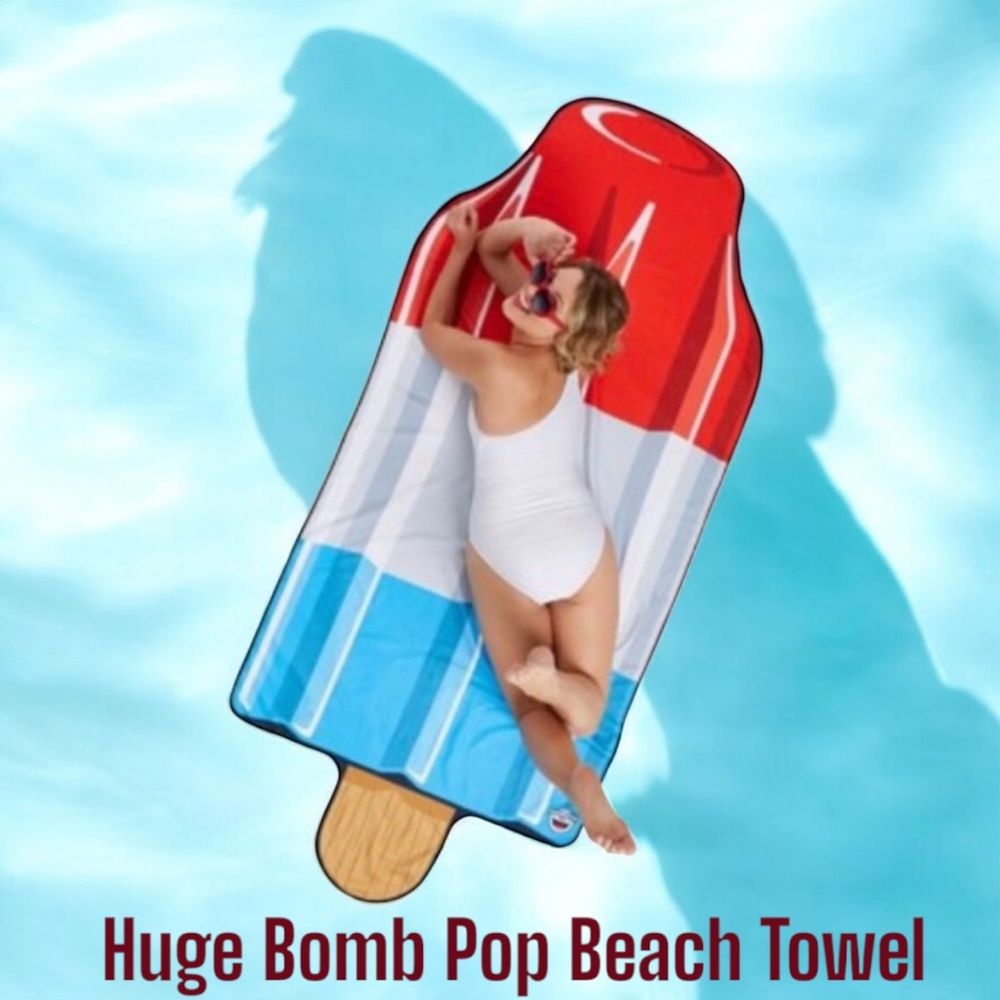 Huge Sized Bomb POP Beach 🏖 Towel/ Blanket NWT